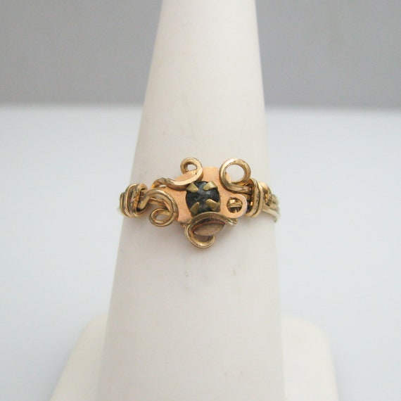 g059 Gorgeous Gold Filled Wire Ring