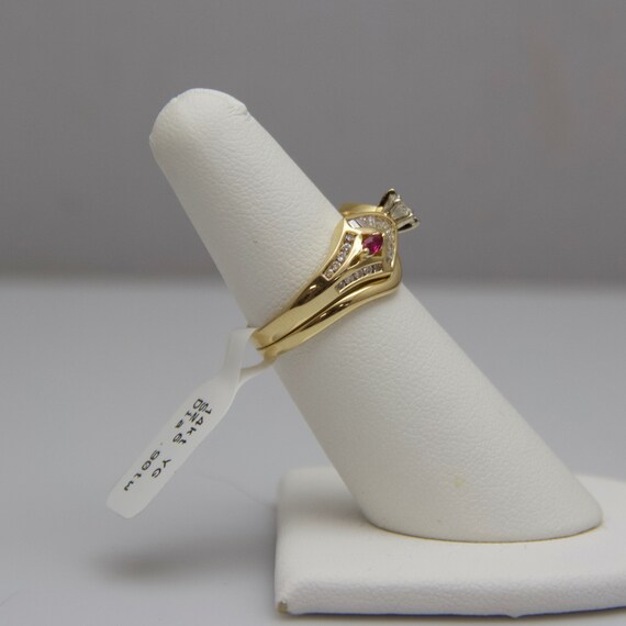 d551 14k Yellow Gold Diamond & Ruby Engagement Ri… - image 3