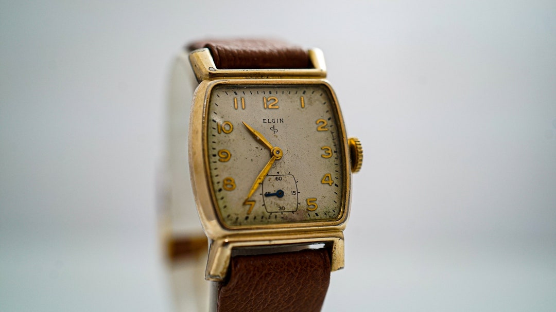 Vintage elgin mens watch hotsell