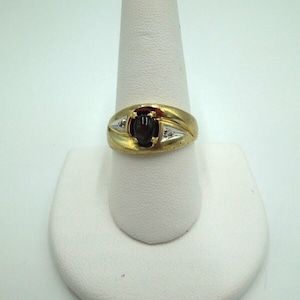 t250 10kt Yellow Gold Star Sapphire Ring 9 3/4(US) Signed Unisex Ring