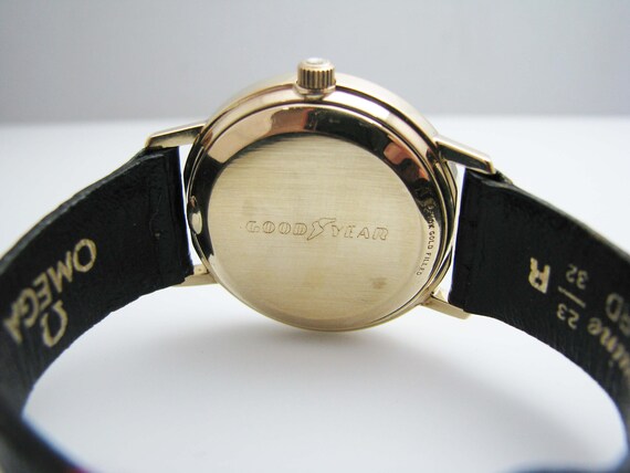 B306 Reloj de pulsera Omega de cuarzo para hombre ba ado en oro de