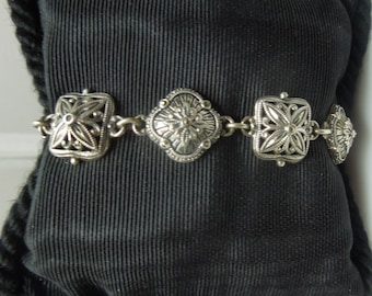 Q325 Beautiful Sterling Silver 925 Bracelet Size 7 - Etsy Q325 Beautiful Sterling Silver 925 Bracelet Size 7 - Etsy