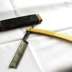 p452 Vintage Oxford Razor Germania Cutl Works Germany Straight Razor