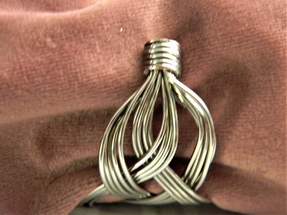 p355 Beautiful Woven Silver tone Wire Cuff Bracel… - image 3