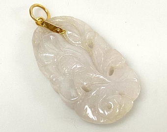 v045 Vintage 14k Yellow Gold Carved Floral White Jade Pendant Charm