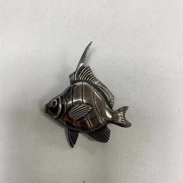 m271 Vintage Mexico Sterling Silver Fish Brooch Pin