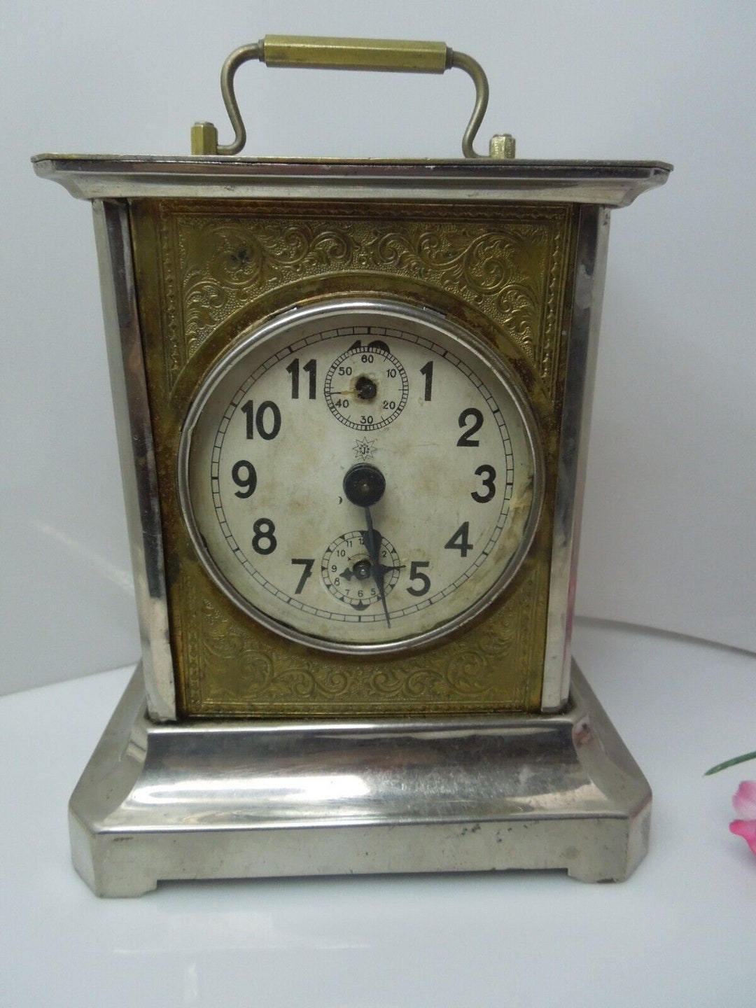 T147 Antique Carriage Mantel Shelf Alarm Clock Glass Side Panels