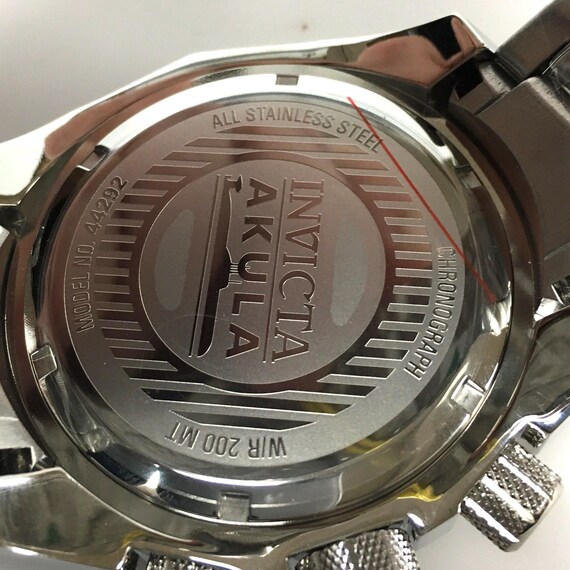 V712 Invicta Akula Men's Chronograph Model 44292 Swiss Ronda Z60