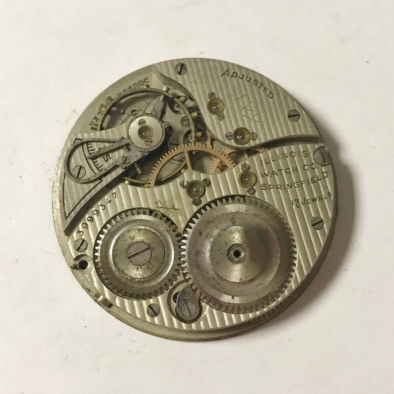 e969 Vintage Illinois Mechanical Wrist Watch Movement for Parts Repair image 1