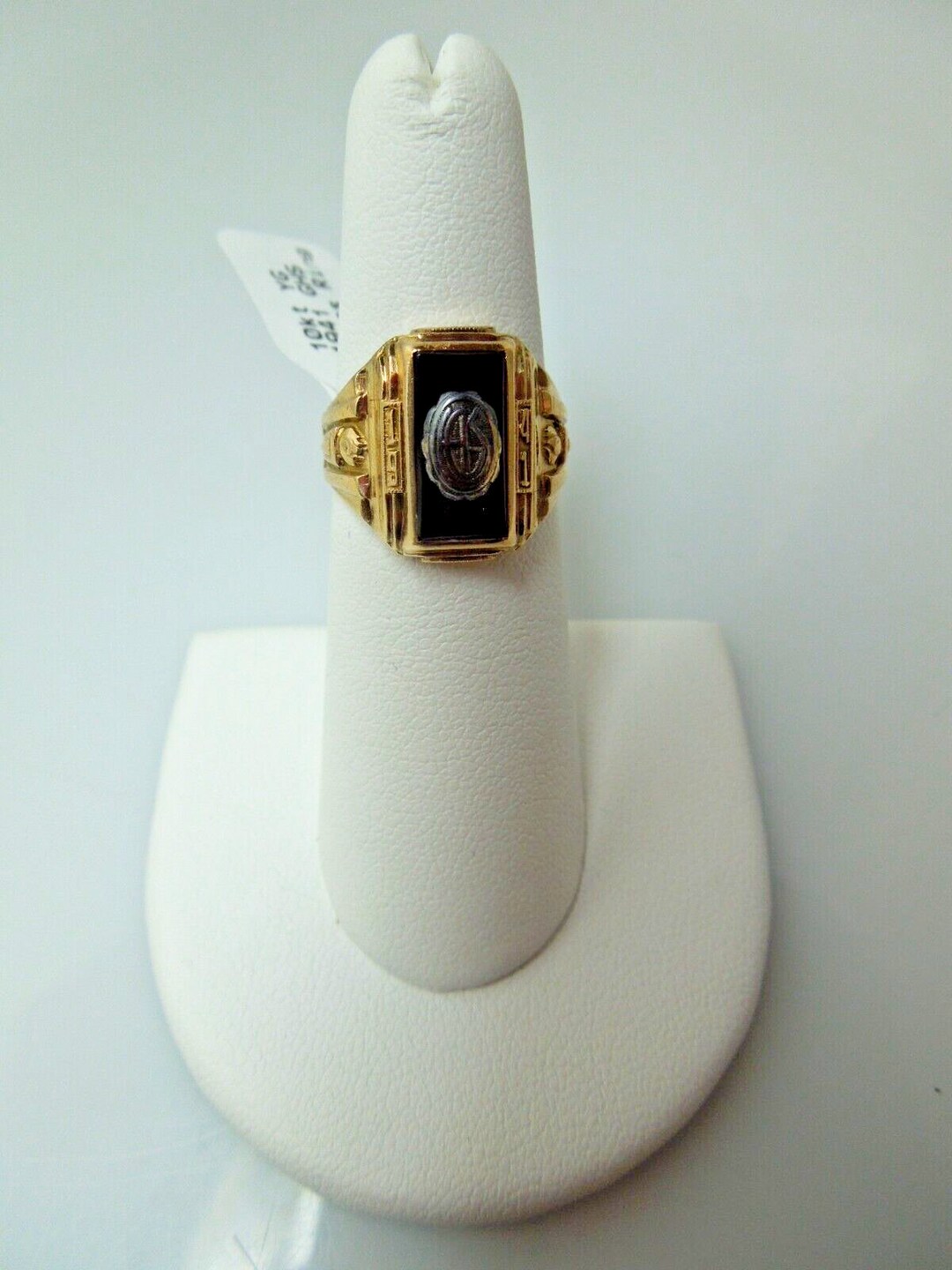 S982 10kt Yellow Gold Black Onyx 1941 GHS Class Ring Size 5