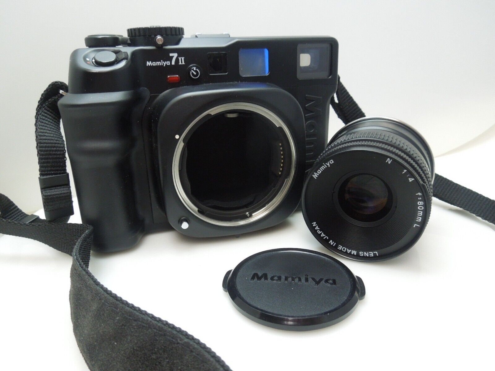 S626 Mamiya 7ii Camera + 80mm lens + Lens cap + Strap - Etsy S626 Mamiya 7ii Camera + 80mm lens + Lens cap + Strap - Etsy