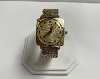 f454 Vintage Wittnauer Mechanical Men's Wrist Watch 10K RGP Bezel Gold Tone 17J