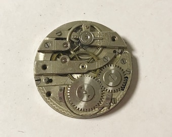 e963 Vintage Mechanical Wrist Watch Movement for Parts Repair