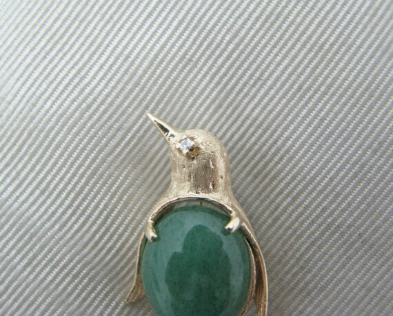c624 Cute Penguin with a Jade Belly and a Diamond… - image 2