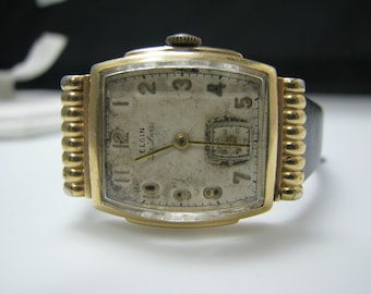 H087 Unique Elgin Mechanical Hand Wind Watch with Second Sub-Dial from 1950s