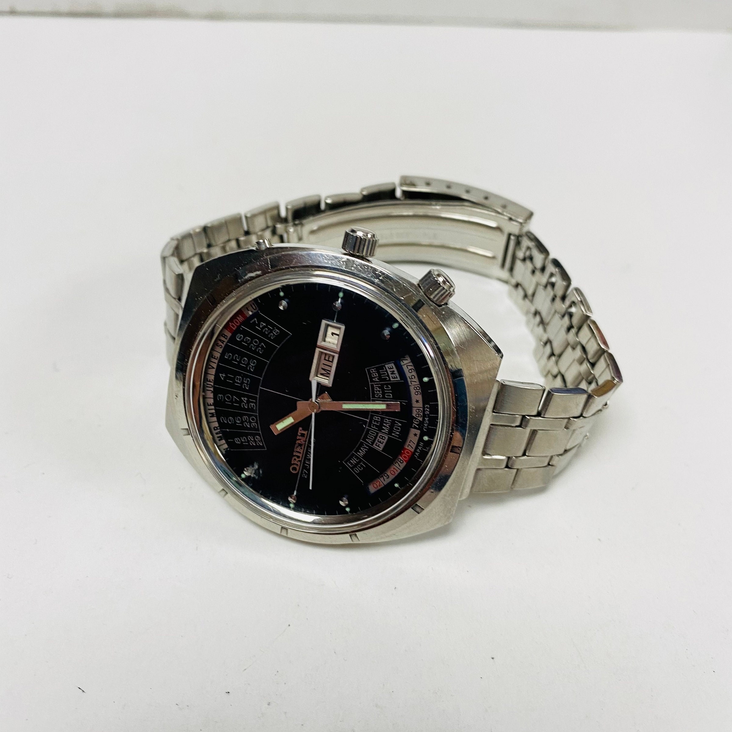 F698 Vintage Orient Japan Made Men's Wrist Watch Stainless