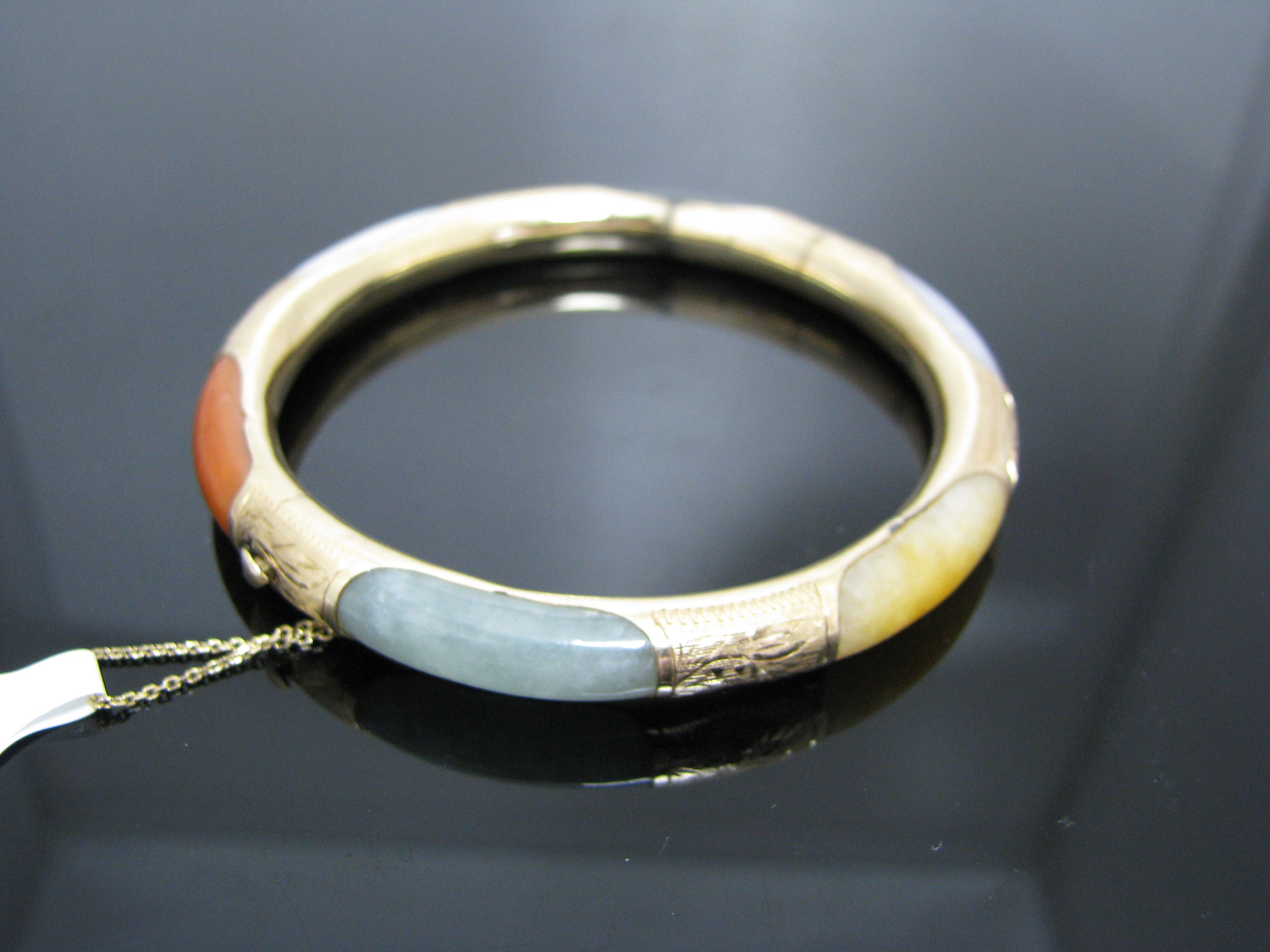 B806 Beautiful 14kt Yellow Gold Multi-Colored Jade Bangle