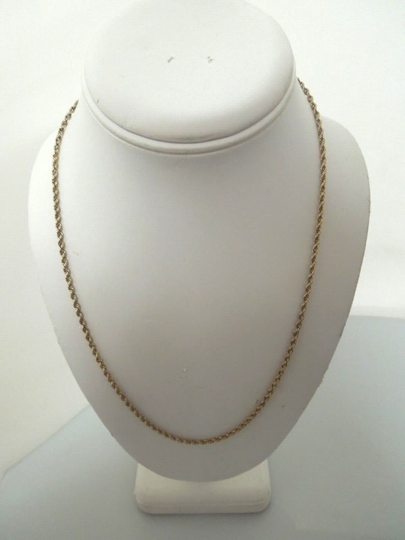 s016 10kt Yellow Gold Twisted Rope Chain 20"/ 8g - image 1