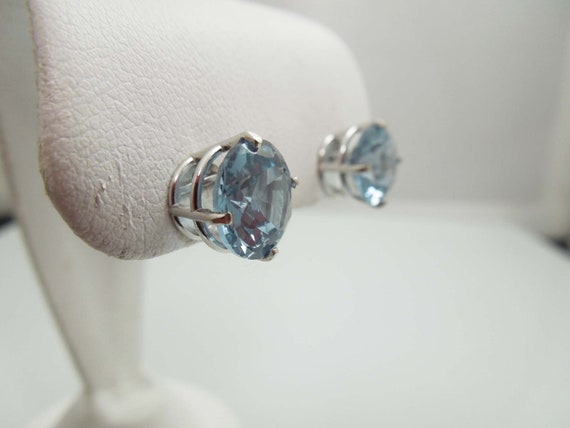 b994 Big, Beautiful Ice Blue Topaz Stud Earrings … - image 3