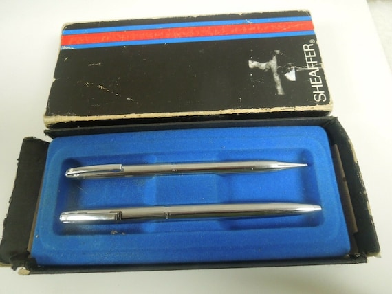 R045 Vintage Sheaffer Silver Tone Ballpoint Pen & Pencil Set
