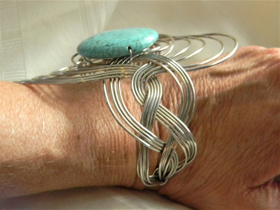 p355 Beautiful Woven Silver tone Wire Cuff Bracel… - image 9
