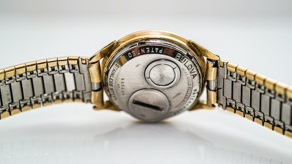 K233 Vintage 1960's Men's Bulova Accutron - Etsy K233 Vintage 1960's Men's Bulova Accutron - Etsy