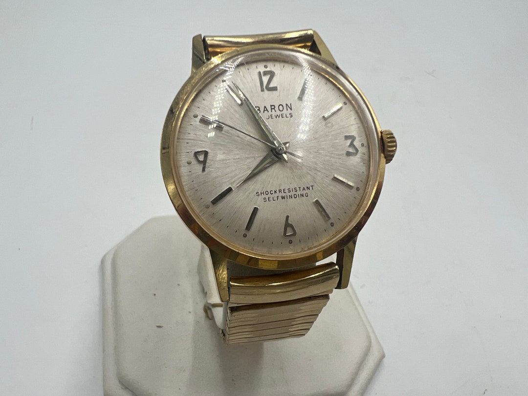 U110 Vintage Men's Baron 21 J Automatic Shock Resistant Wristwatch
