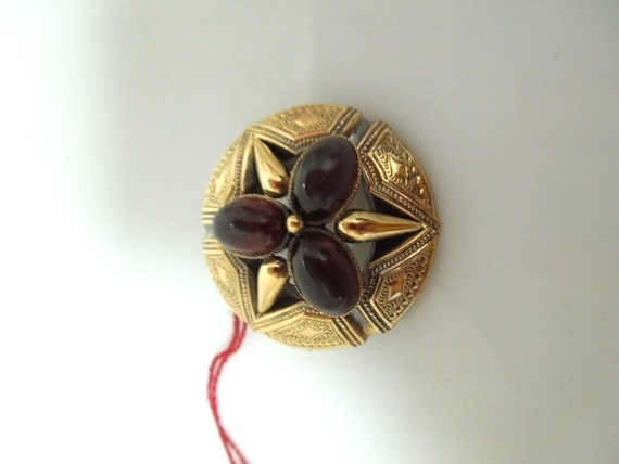 t255 10kt Yellow Gold and Garnet Brooch or Pendant - image 6