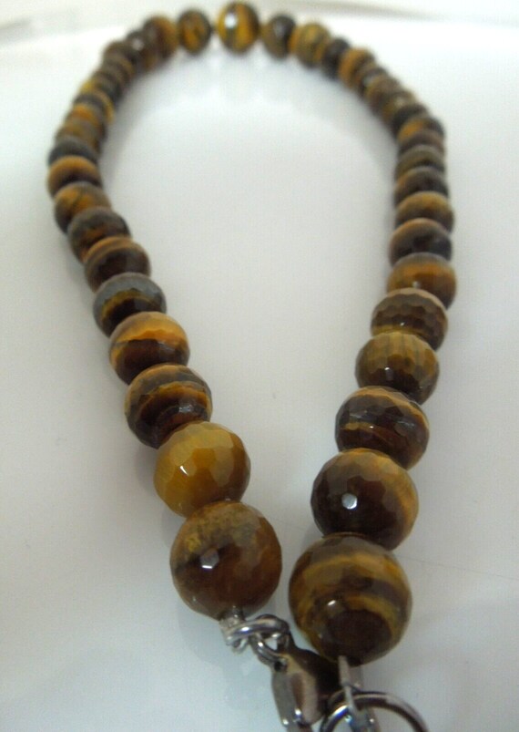 t132 Tiger eye Graduated faceted Beaded Necklace … - image 4