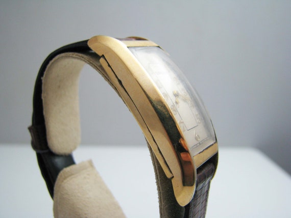 b381 Men's 10kt Gold Filled Gruen wristwatch - image 4