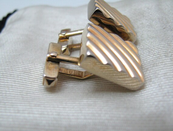 c268 Vintage Square Gold Tone Cuff links by Swank… - image 3