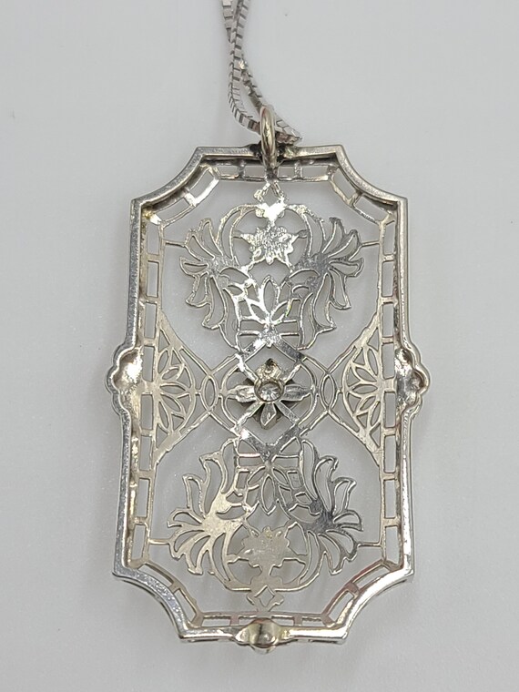 k701 Lovely Vintage 10kt White Gold Filigree Pend… - image 3