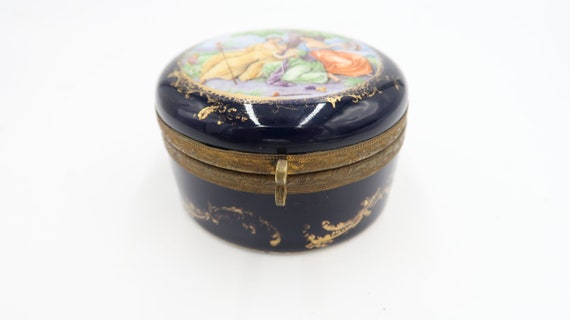 t499 Antique Austria Porcelain Jewelry Trinket box - image 2