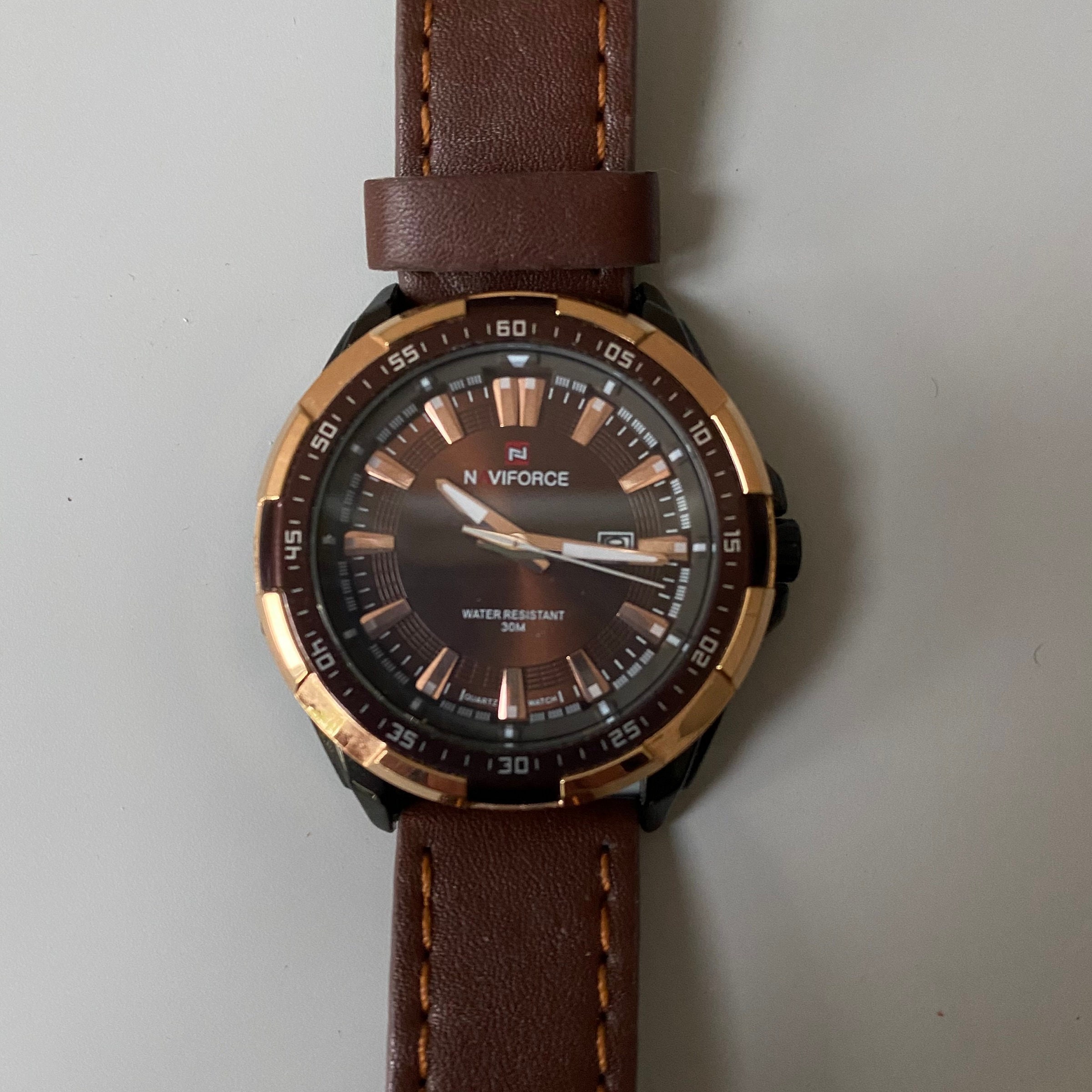 Naviforce watch top nf9056m price