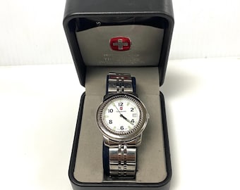 v403 Vintage Victorinox Swiss Army Stainless Steel Water Resistant Wrist Watch