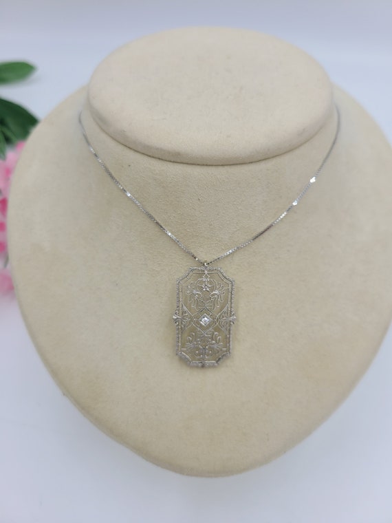 k701 Lovely Vintage 10kt White Gold Filigree Pend… - image 1