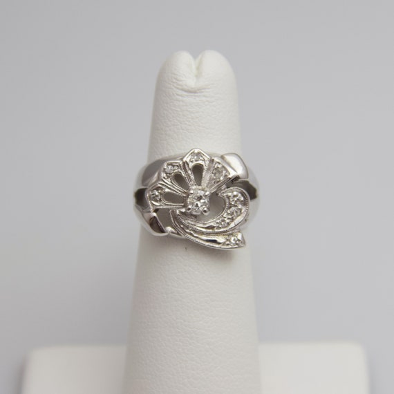 d685 Lovely 14k White Gold Diamond Ring - image 1