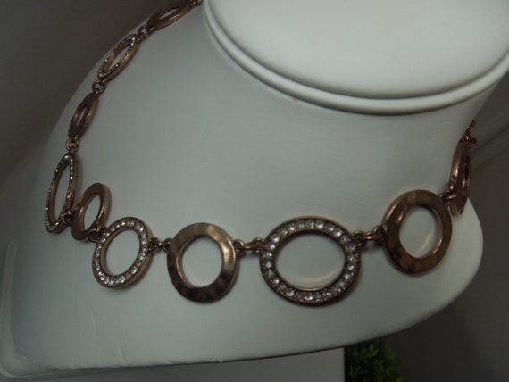 q301 Beautiful Copper Tone Necklace 15" - image 4