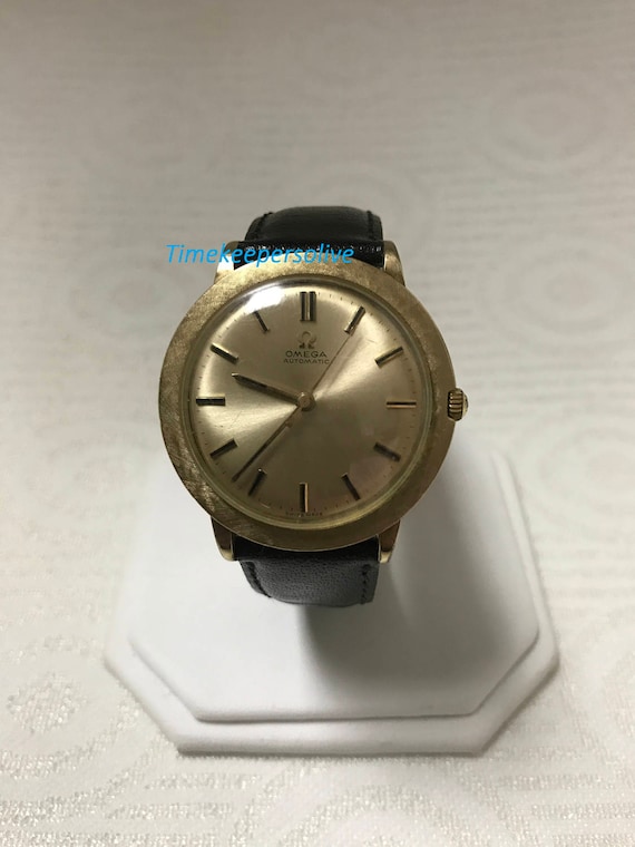 Louis Vuitton Stainless Steel Escale エスカルタイムゾーン for $2,508 for sale from a  Seller on Chrono24