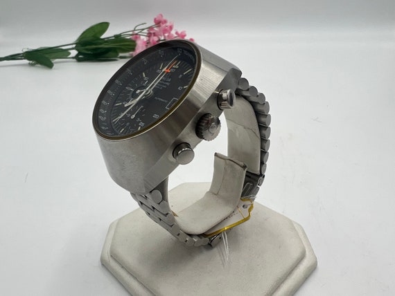 u005 OMEGA 1970s Speedmaster MK3 43mm Wristwatch - image 1