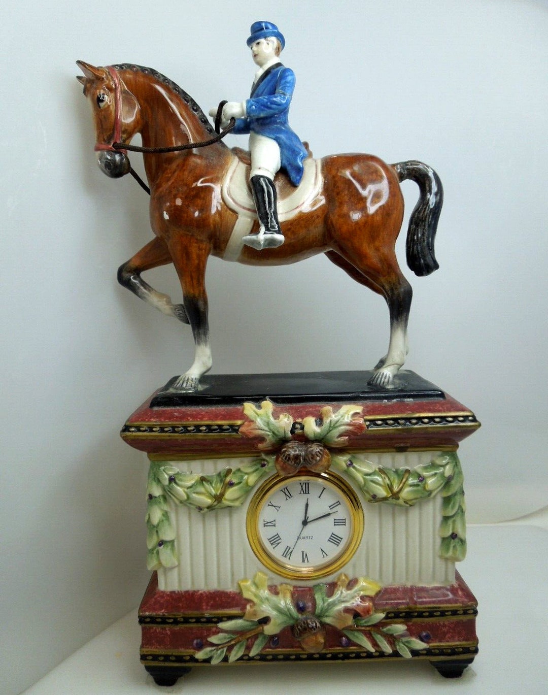 S517 Fitz & Floyd EQUESTRIAN Dressage Saddle Horse Rider Clock