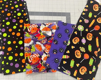 Tela remanente de Halloween: Calabazas, Jack-o-Lanterns, Arañas y Brujas