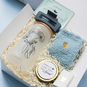 Birth Flower Gift For Her Birthday Unique Gift for Friend Long Distance Bestie Gift Box Women Birthflower Birthday Gift for Sister in Law