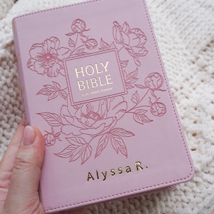Personalized Pink Bible Christian Gift for Her Boho Flower KJV Bible with Name for Women Faux Leather Bible Custom English Holy Bible Gift