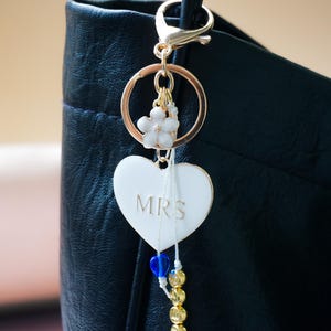Mrs Keychain Bride Key Chain Best Friend Engagement Gift for Her Friend Newly Engaged Gift Bride to Be Gift Idea Just Engaged Gift Key Ring