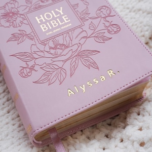 Personalized Pink Bible Christian Gift for Her Boho Flower KJV Bible with Name for Women Faux Leather Bible Custom English Holy Bible Gift