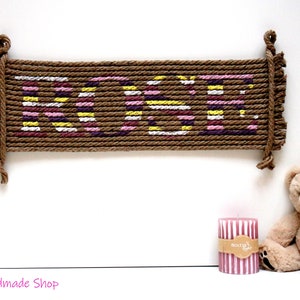 Firma de nombre de cuerda personalizada para ambiente ecológico, signo de nombre de vivero, letrero de madera de granja, decoración rústica, letrero de cuerda Shabby Chic, decoración de pared para niña