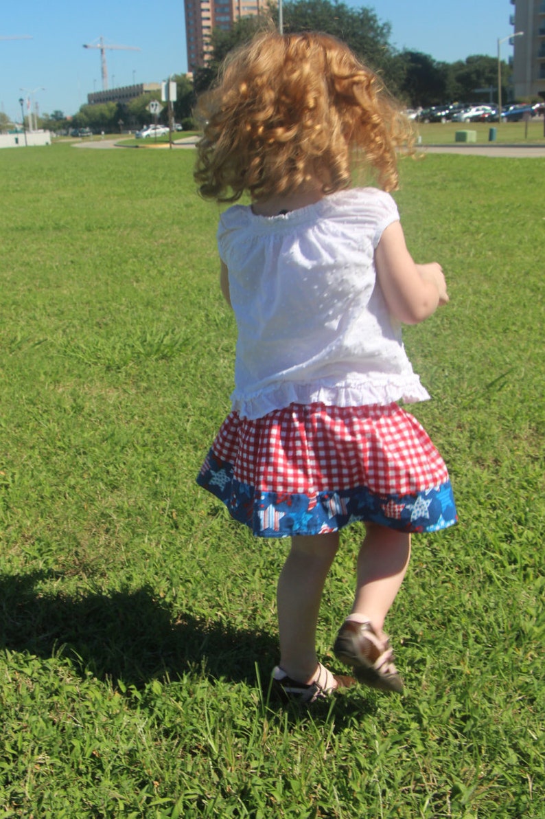 Baby Red Gingham Knee Length Skirt wlace trimmed heart pocket