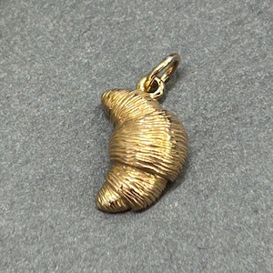 Bronze Croissant Charm, Croissant Charm, Croissant Pendant, Food Charm, Snack Charm
