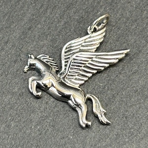 Silver Pegasus Charm, Pegasus Charm, Mystical Charm, Mythical Charm, Creature Charm, Sterling Silver
